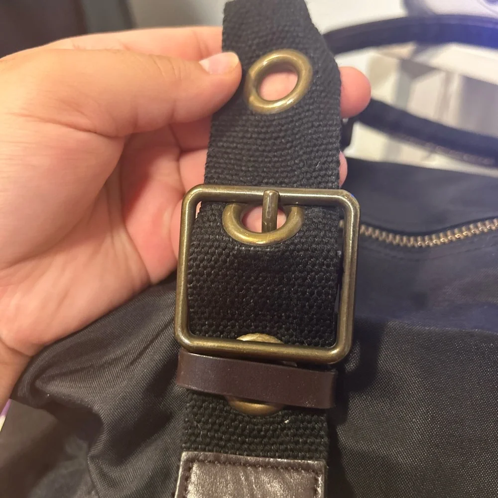 GAP Handbag - Picture 3 of 8